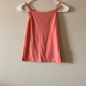 pink tank top
